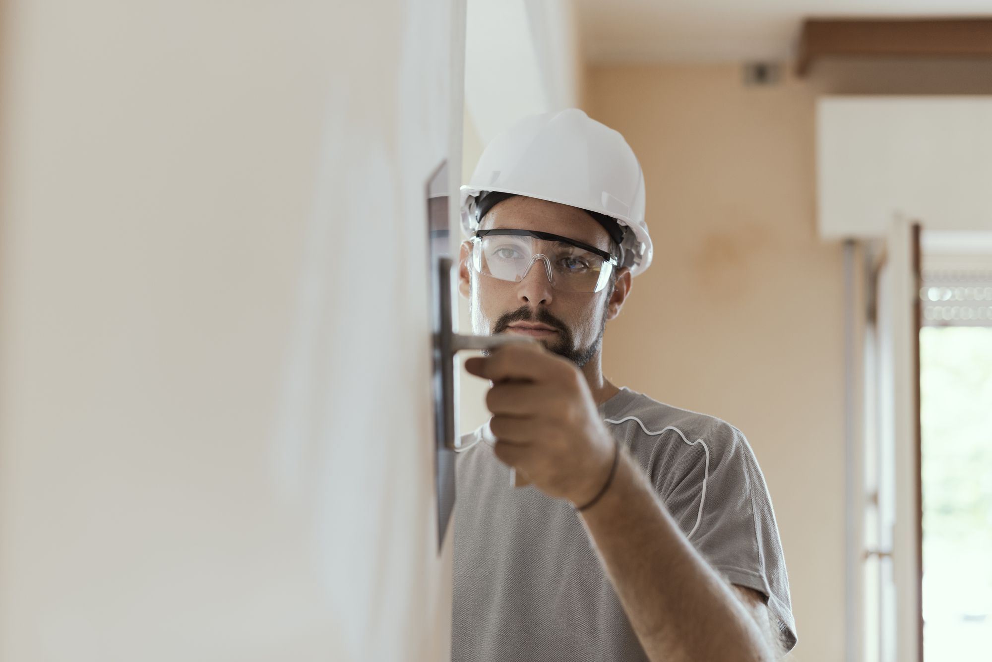 Como construir e reformar gastando pouco?